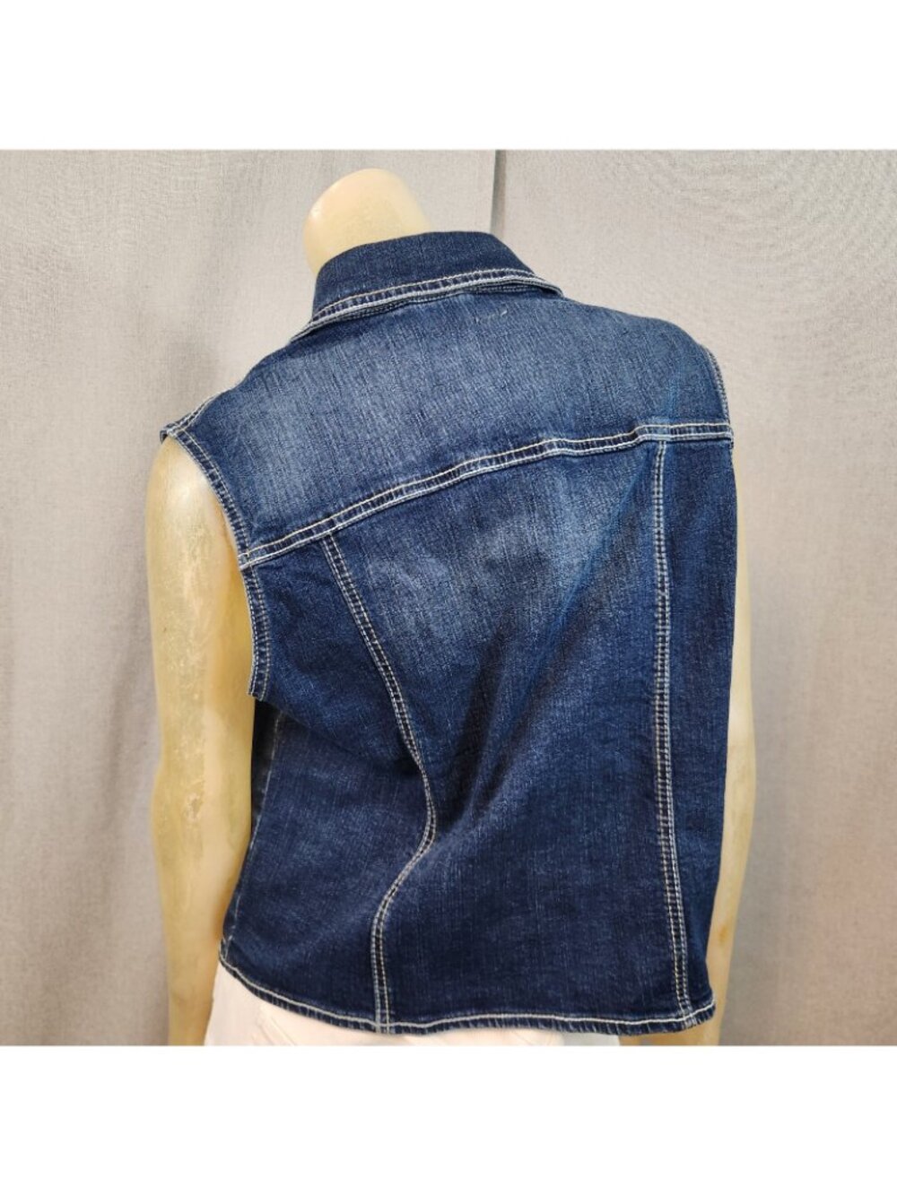 Rhythm In Blues Denim Blue Jean Button Vest XL XLARGE Sleeveless Embellished - Picture 4 of 6